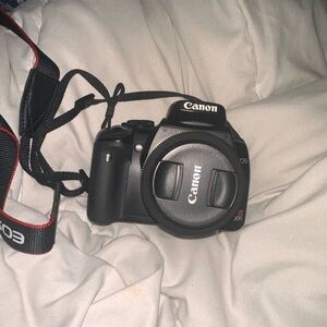 Canon DS126151 EOS Digital Rebel XTi Camera